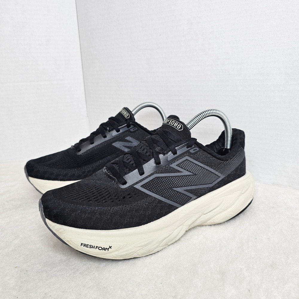 New Balance Womens 8 Medium B 1080 V14 BLACK Running Shoes